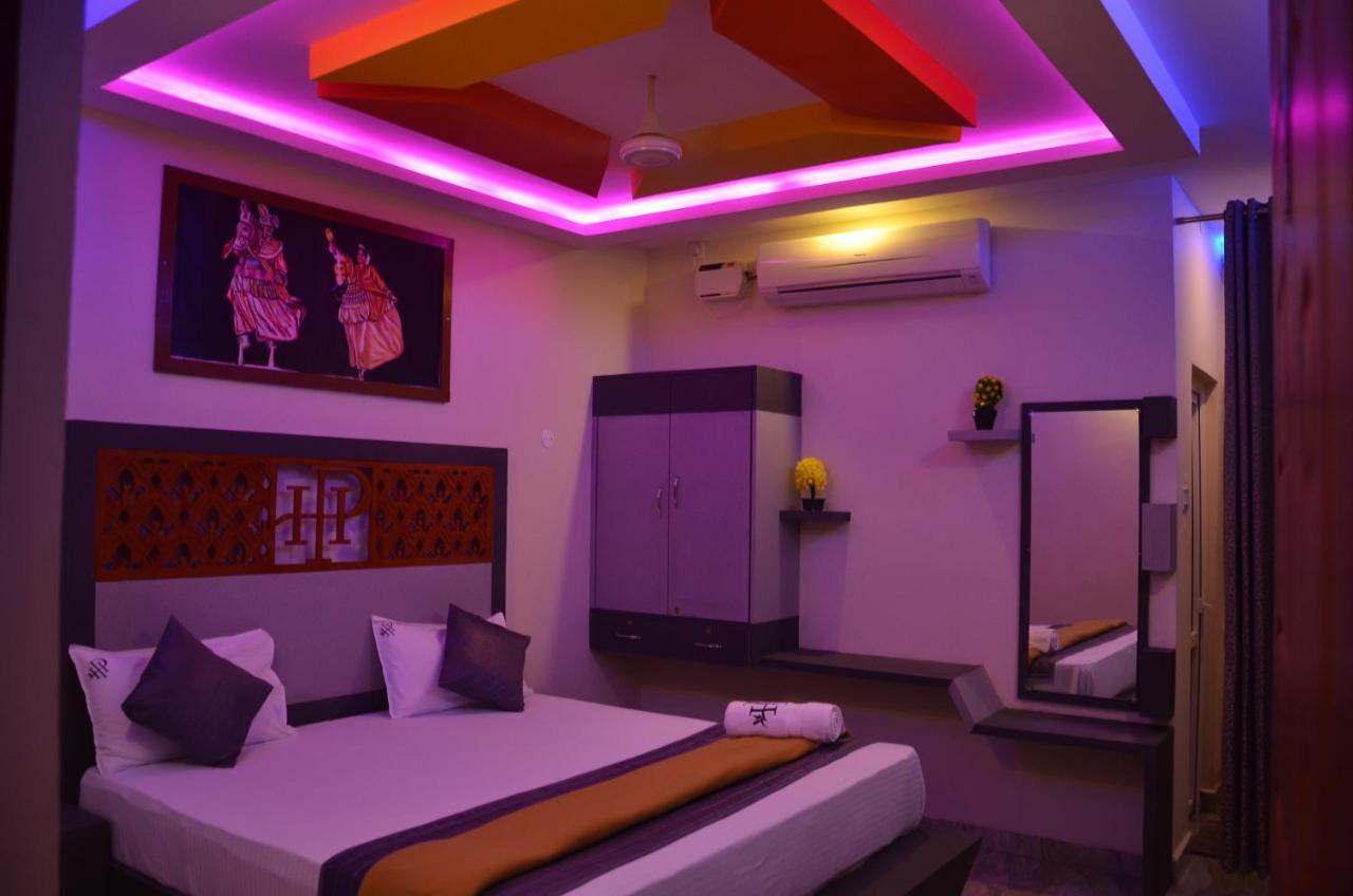 Hotel Panchavarnaa Rāmeswaram المظهر الخارجي الصورة